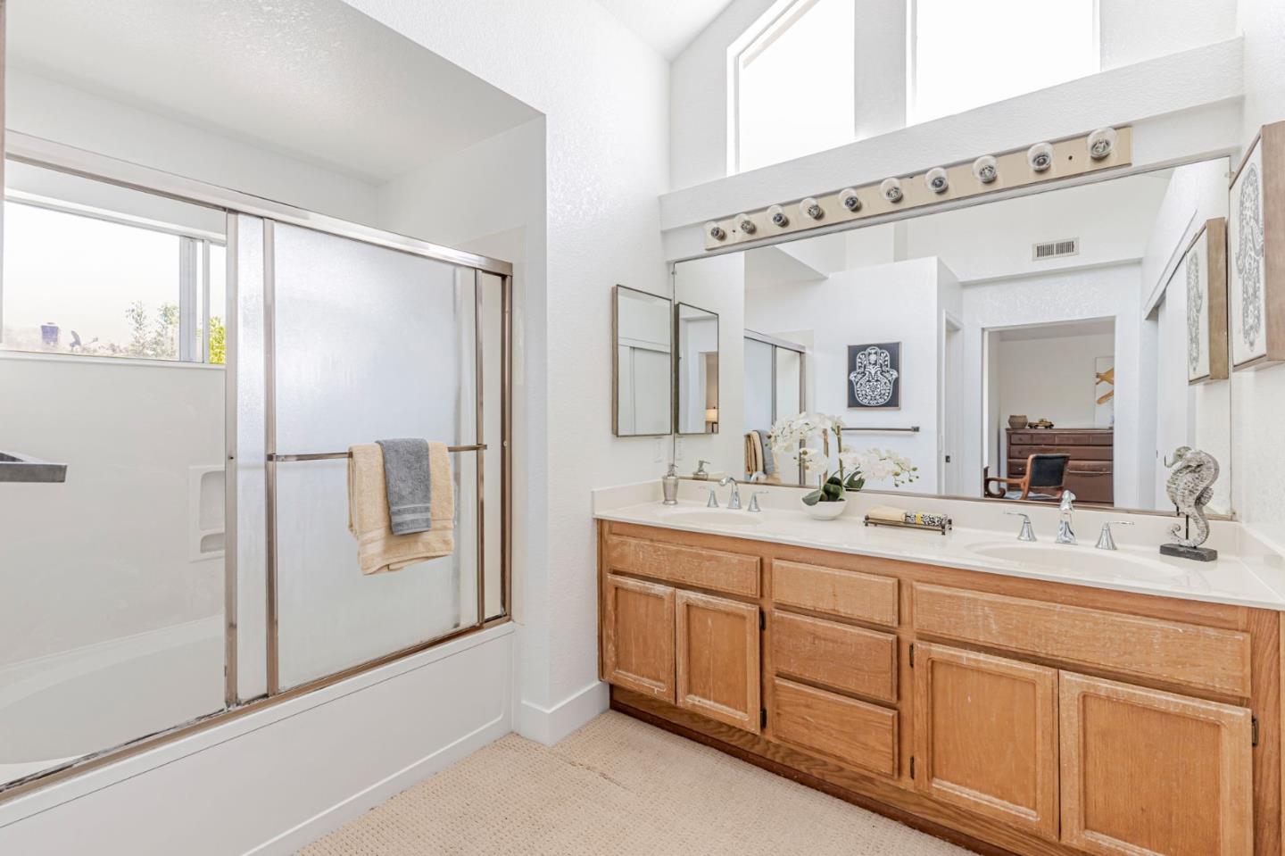 17152 Tassajara Circle
