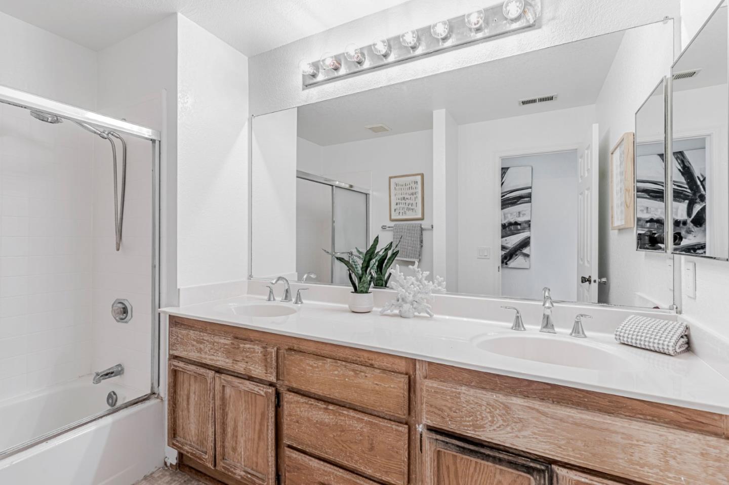 17152 Tassajara Circle