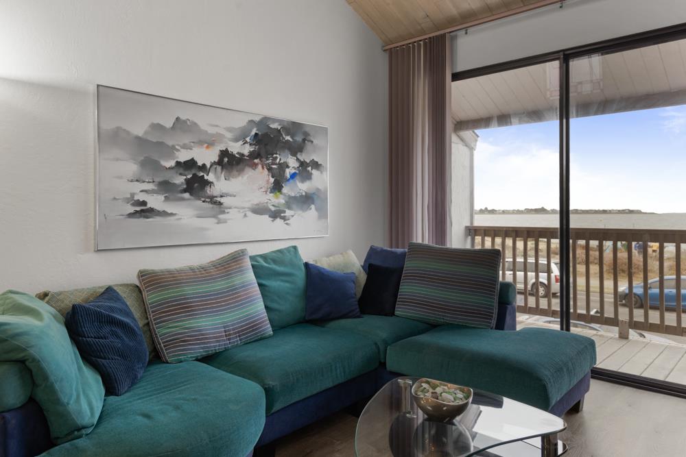 2101 Shore Line Drive 212