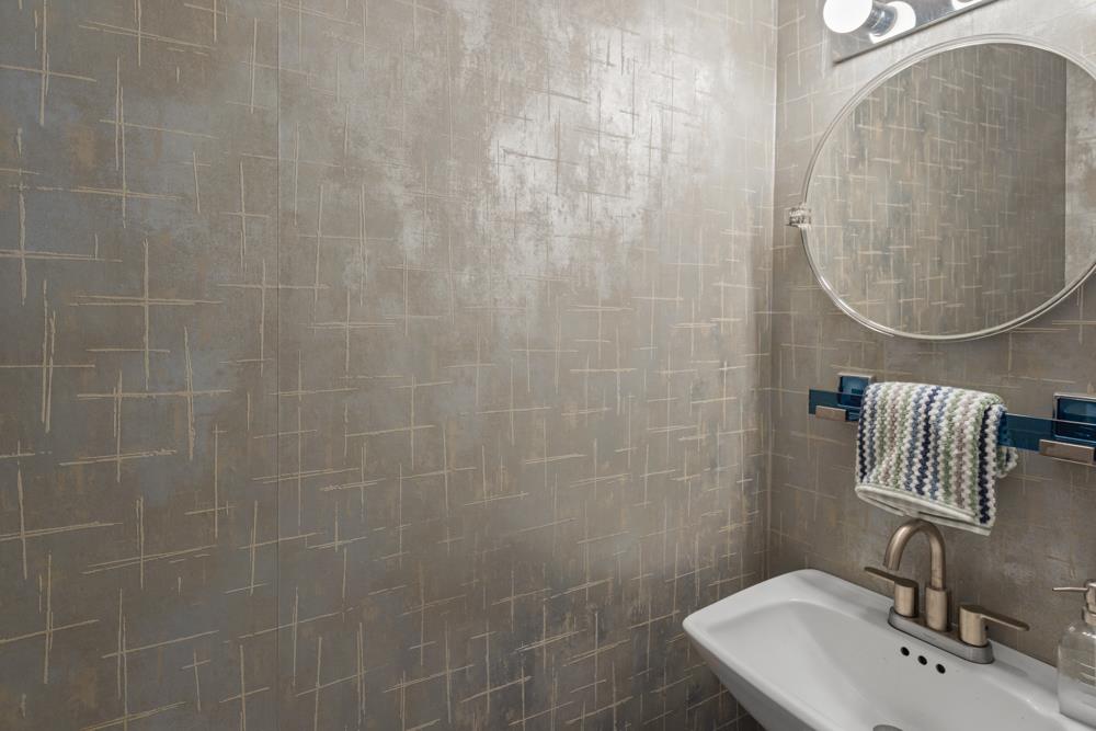 2101 Shore Line Drive 212