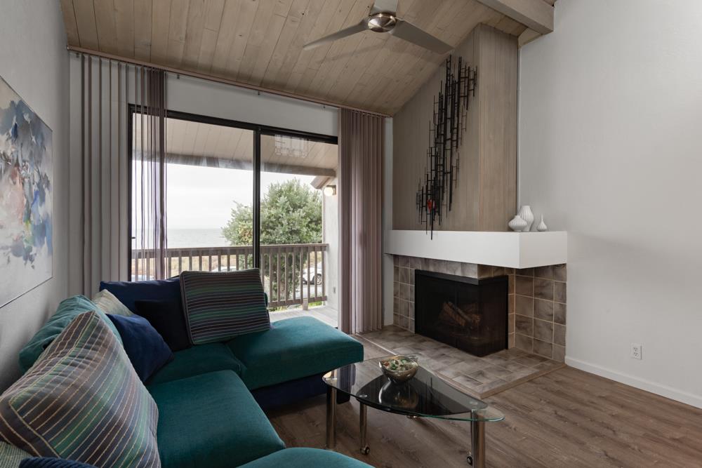 2101 Shore Line Drive 212