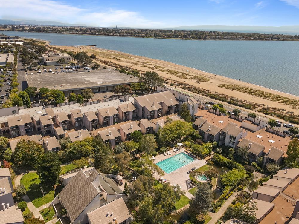 2101 Shore Line Drive 212