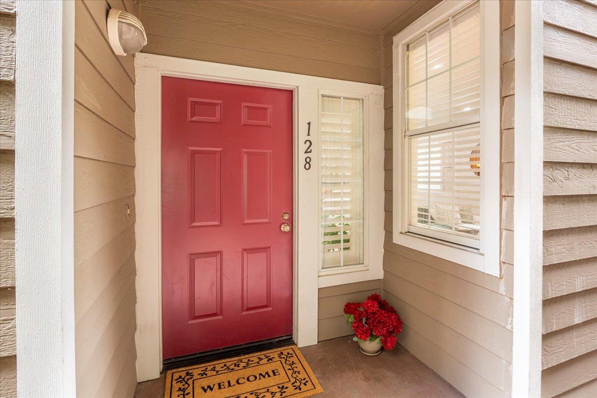 250 Santa Fe Terrace 128