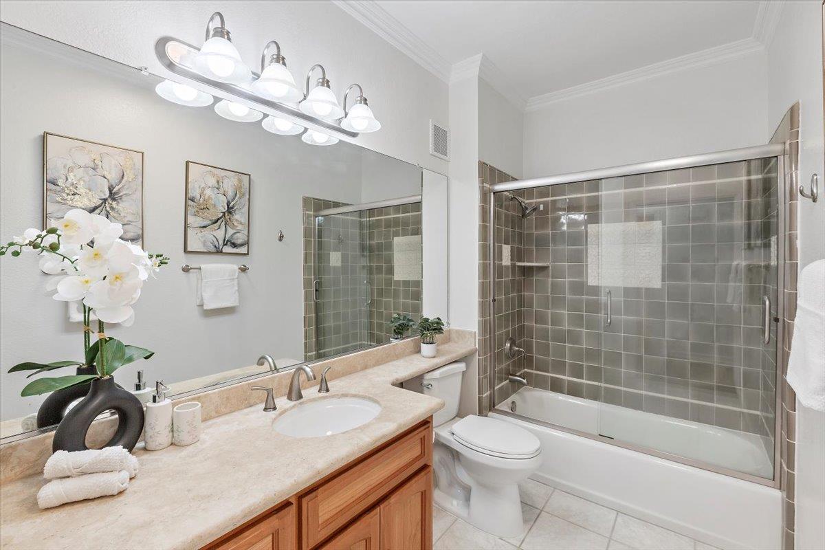 250 Santa Fe Terrace 128