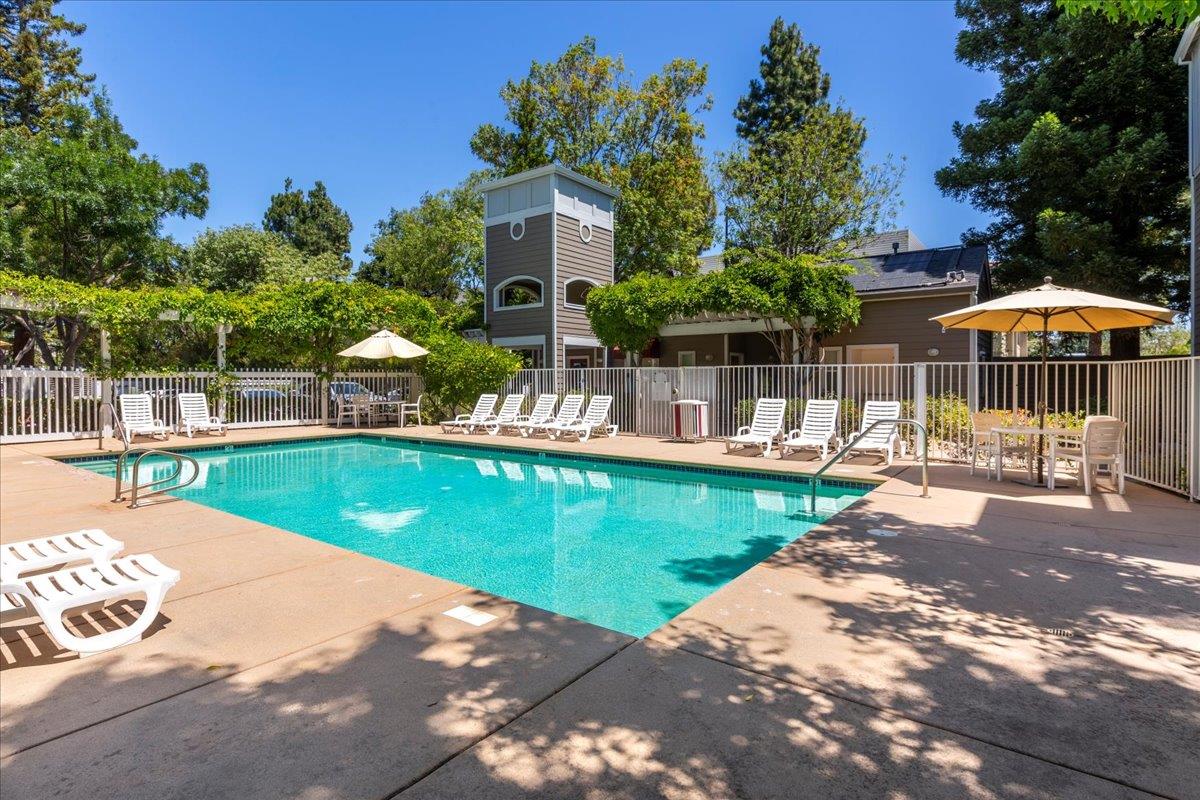 250 Santa Fe Terrace 128