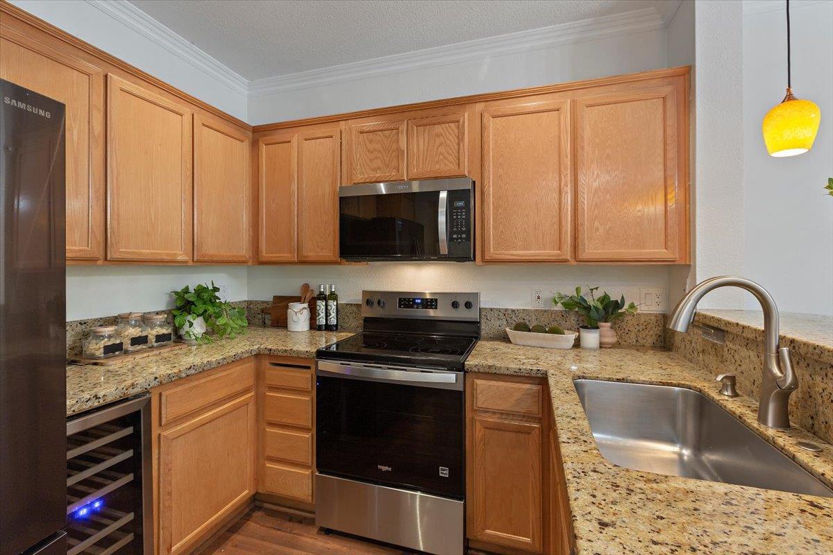 250 Santa Fe Terrace 128