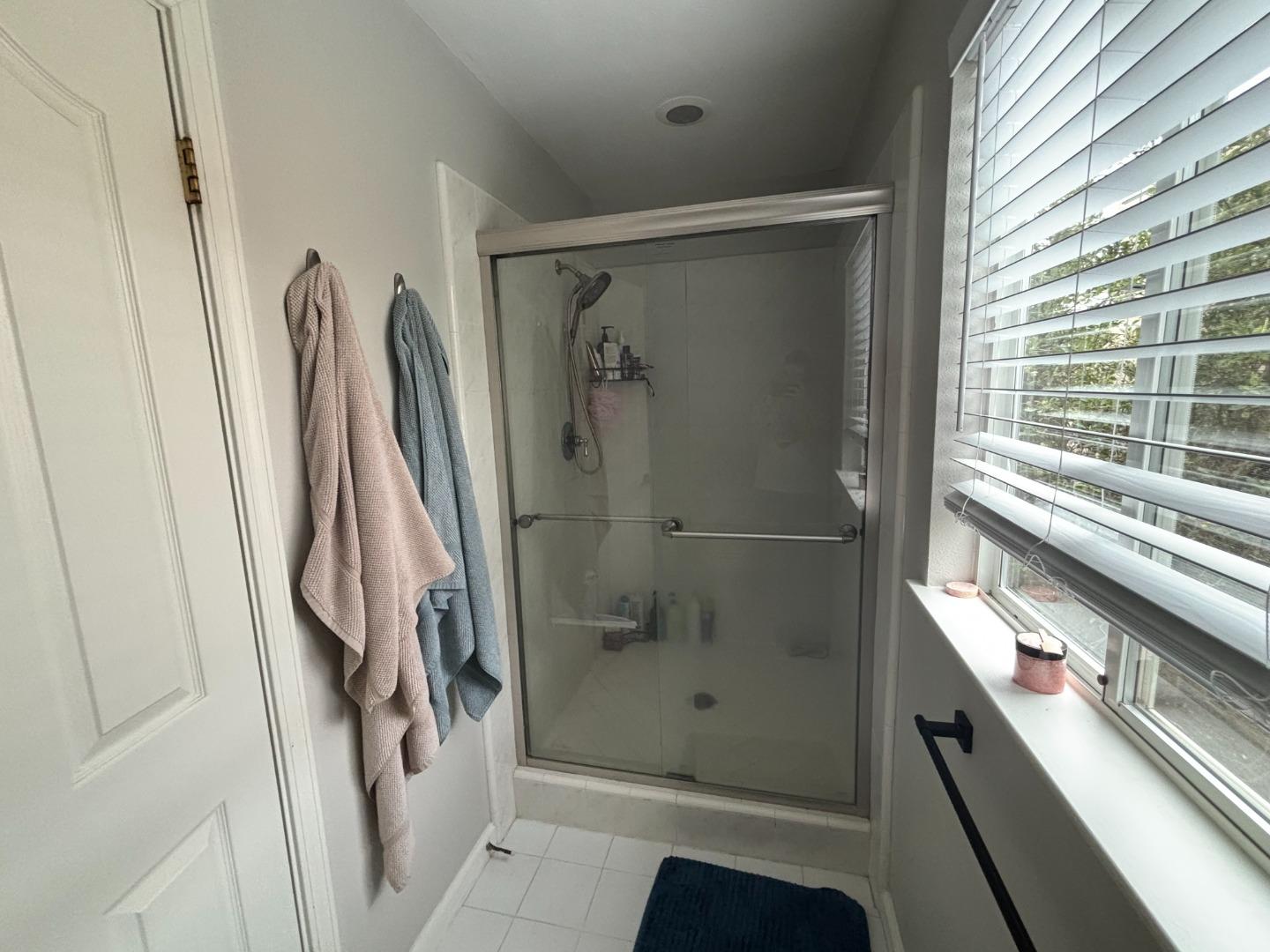 15600 La Jolla Drive