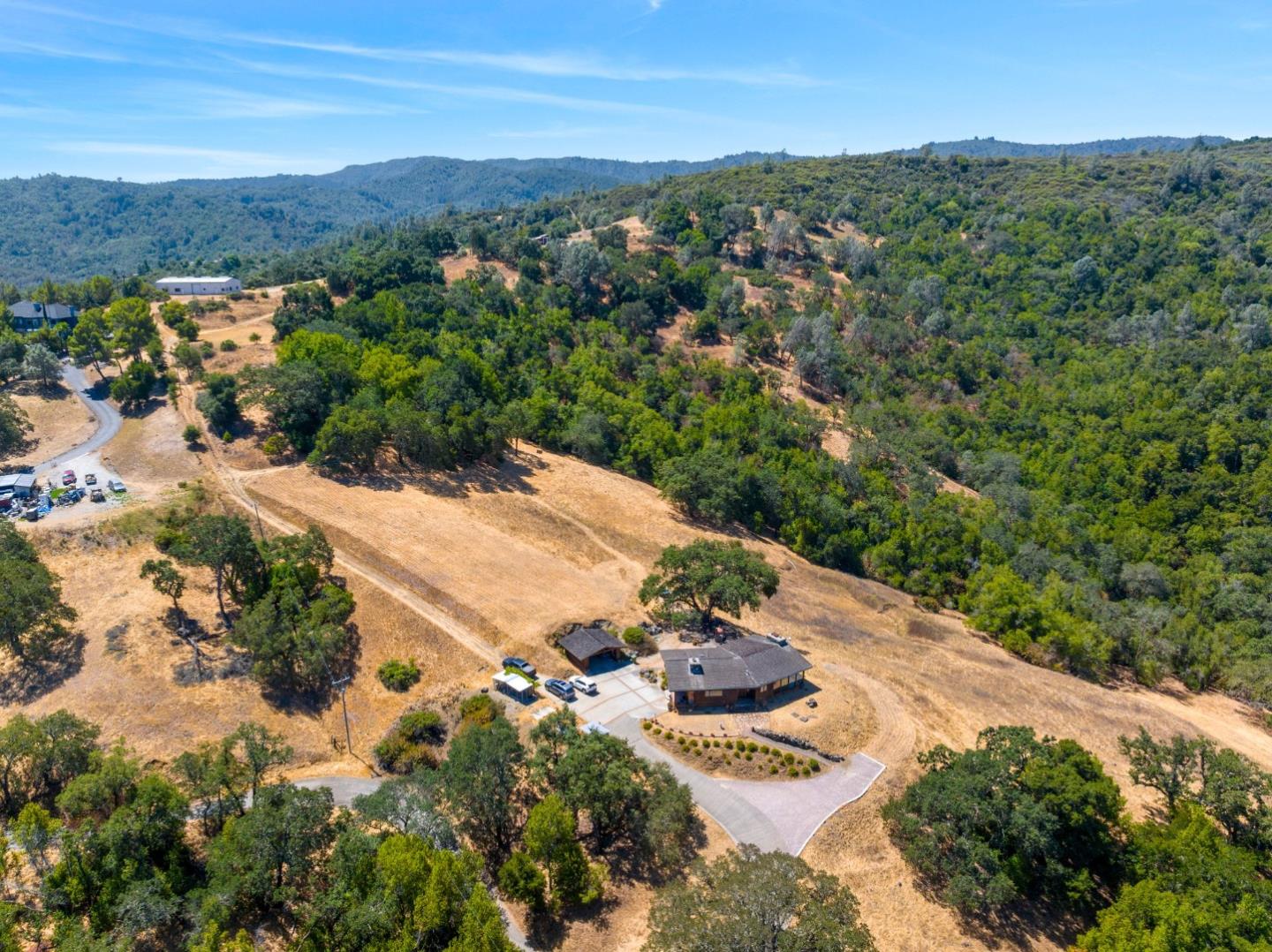 5096 Fallen Oak Drive