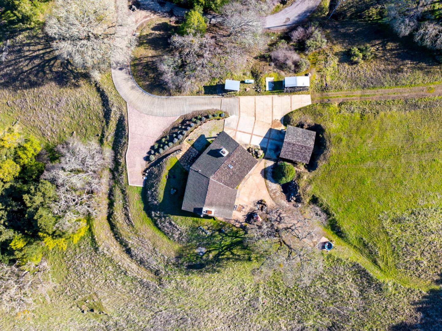5096 Fallen Oak Drive