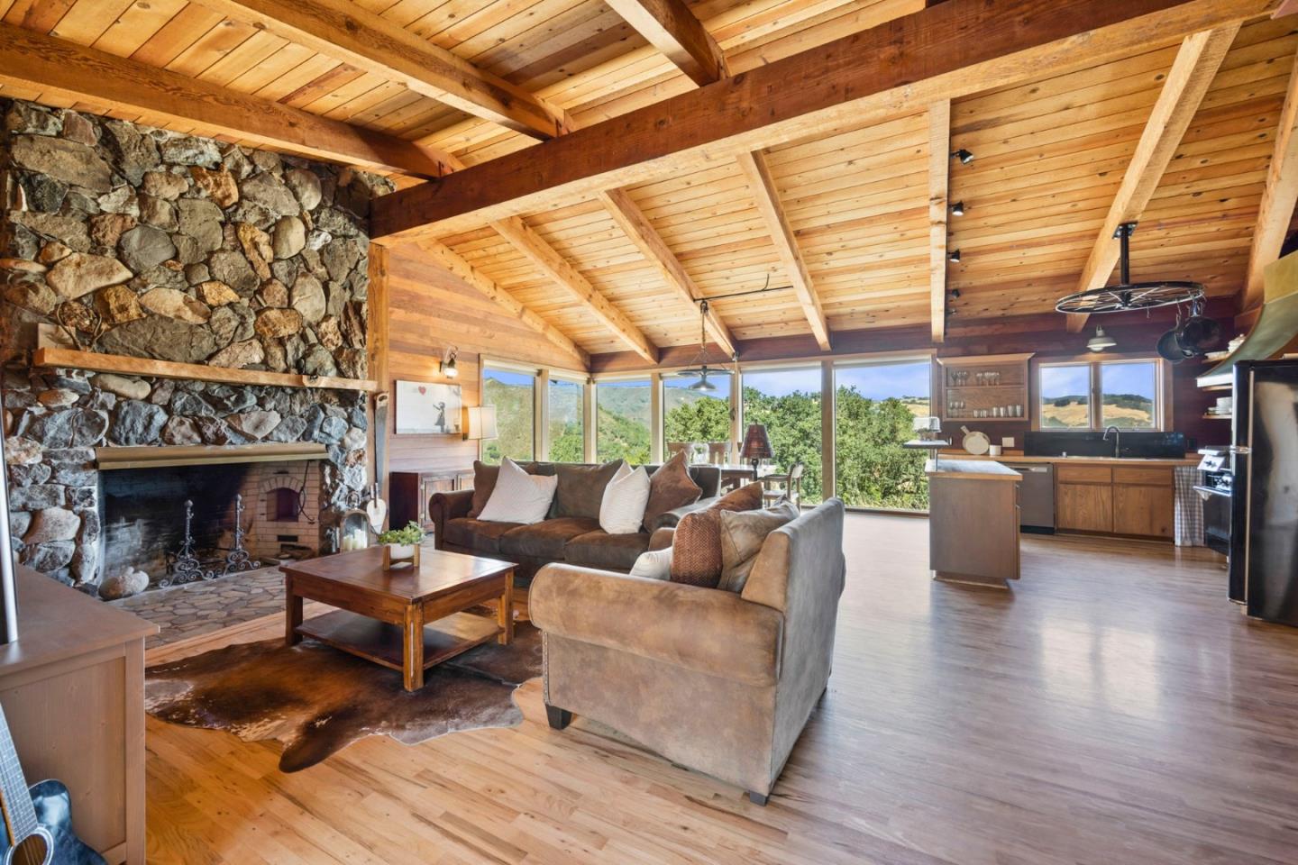 5096 Fallen Oak Drive