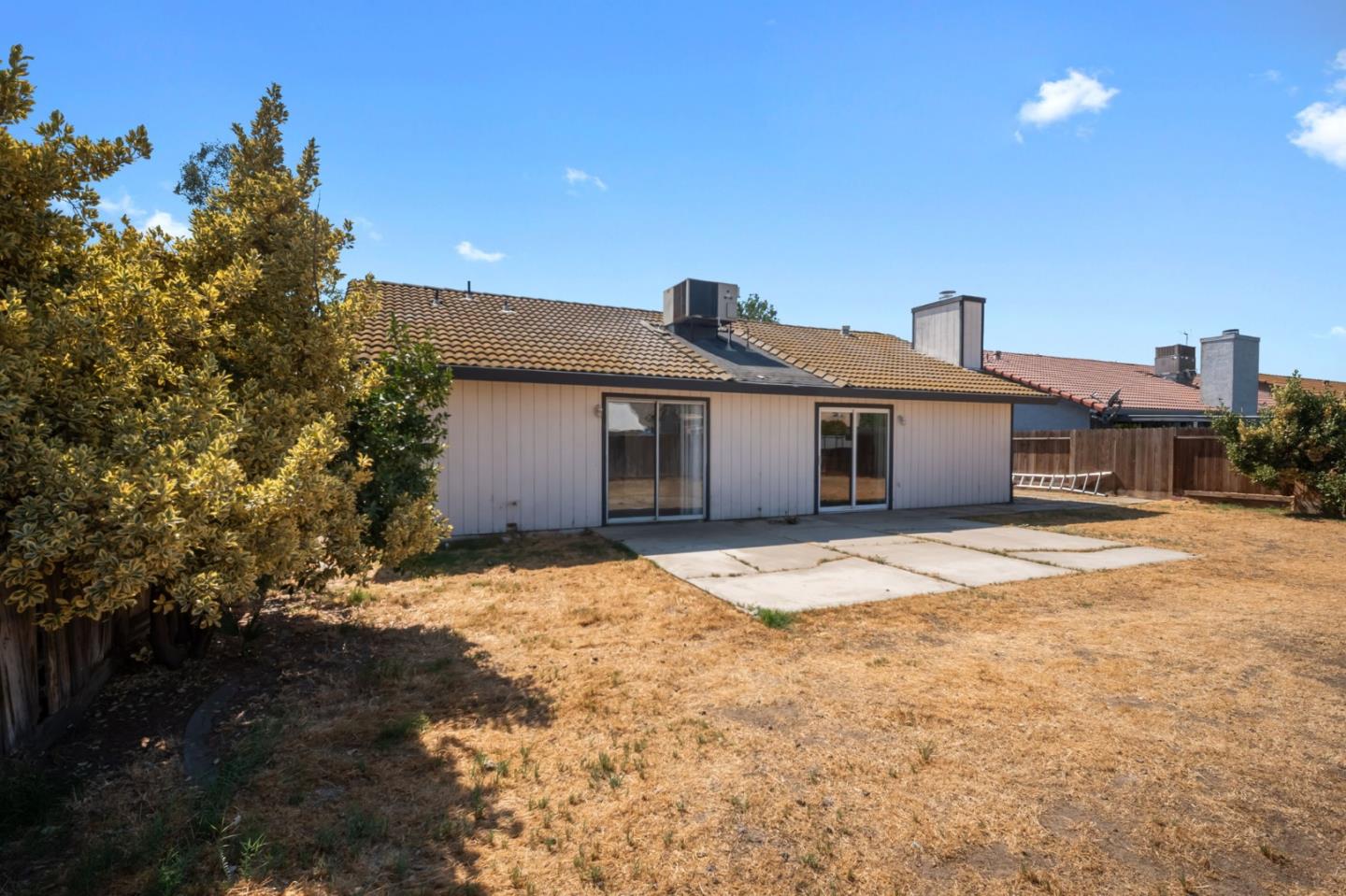 1024 Walnutwood Court