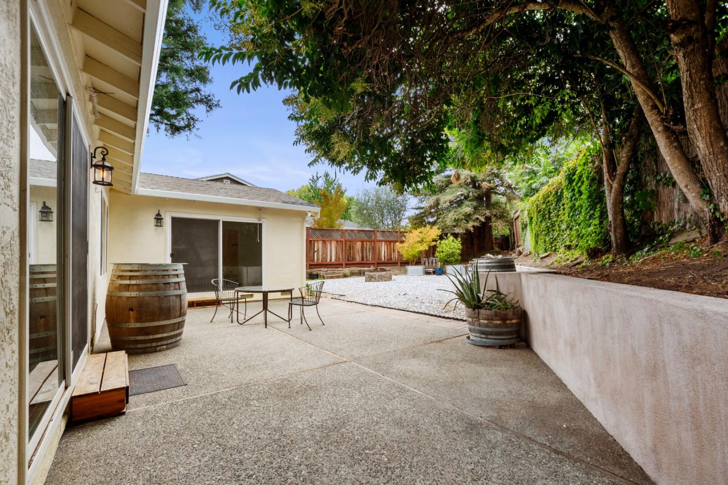 1091 Century Drive
