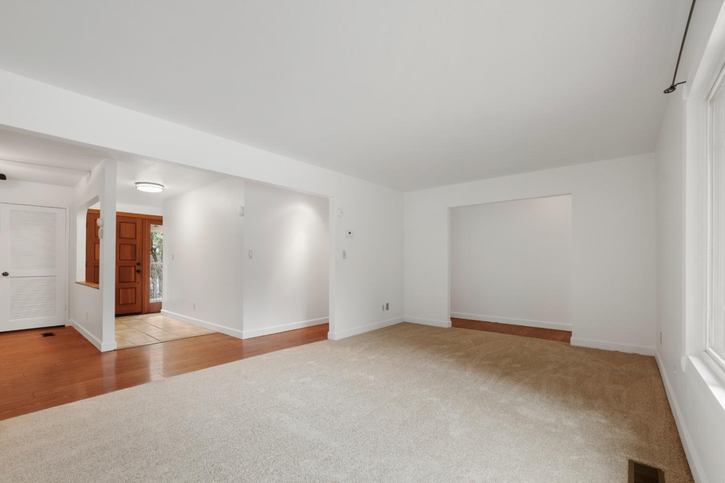 1091 Century Drive