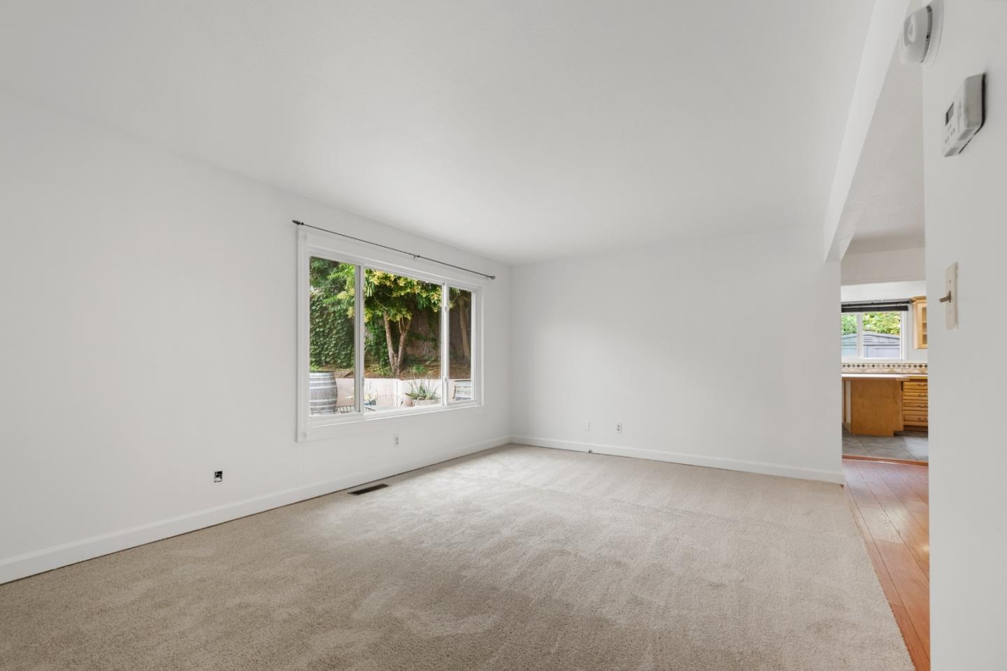 1091 Century Drive