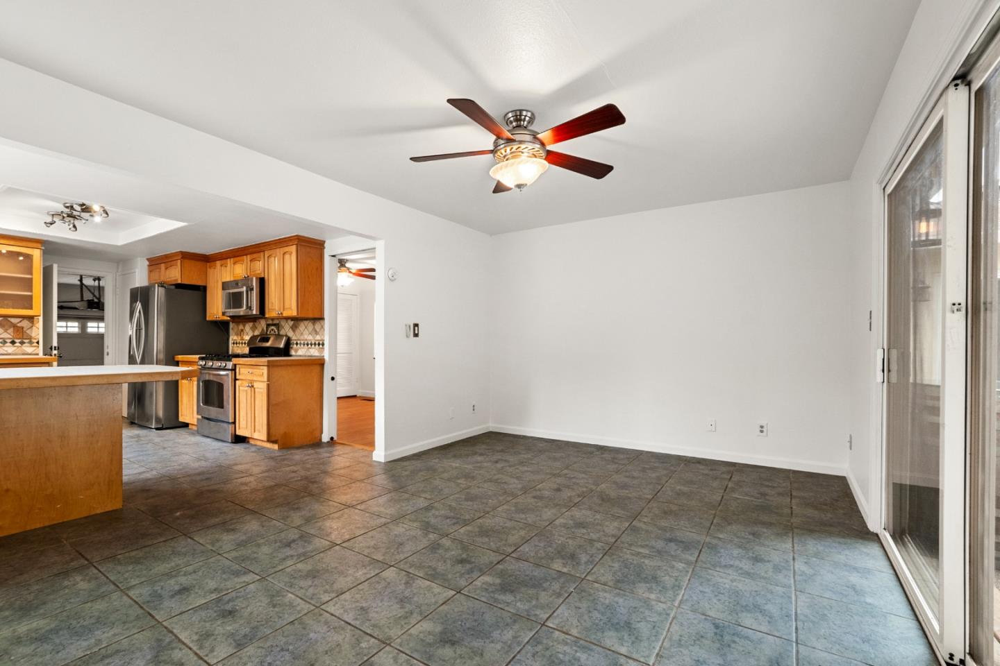 1091 Century Drive