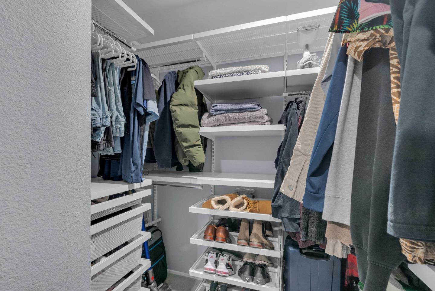 5202 Shelter Creek Lane