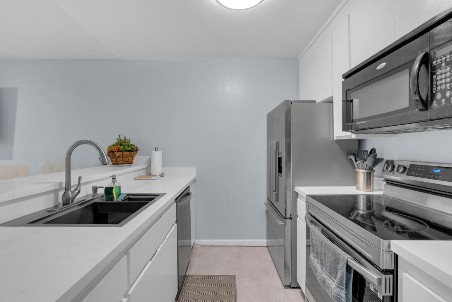 5202 Shelter Creek Lane