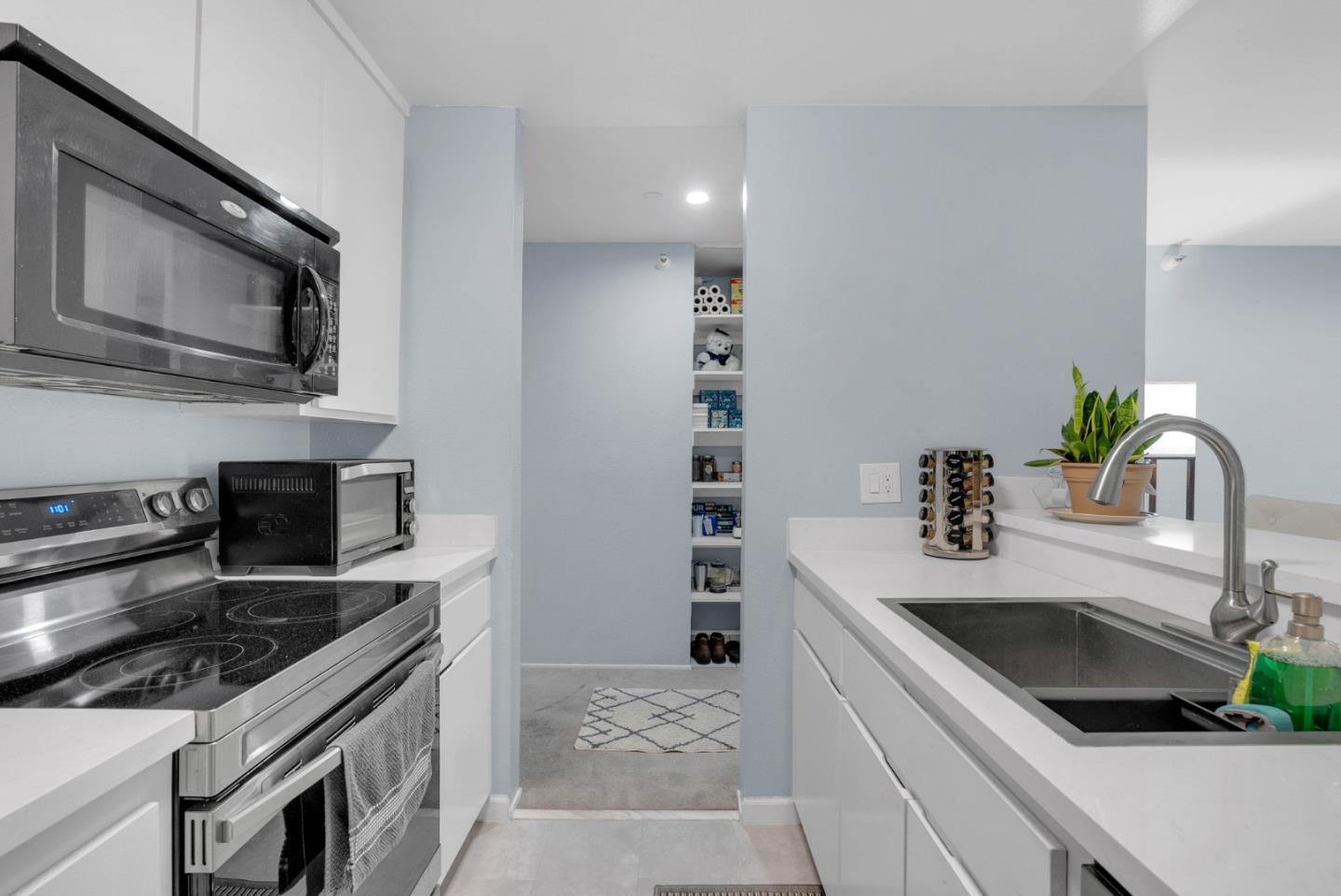 5202 Shelter Creek Lane