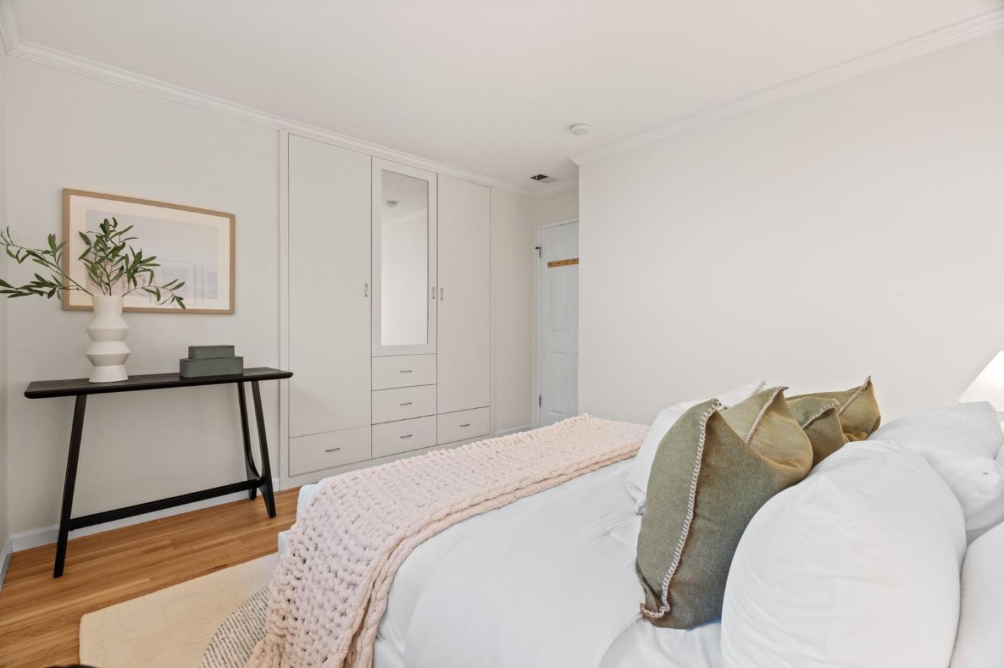 2267 Fenian Drive, Campbell