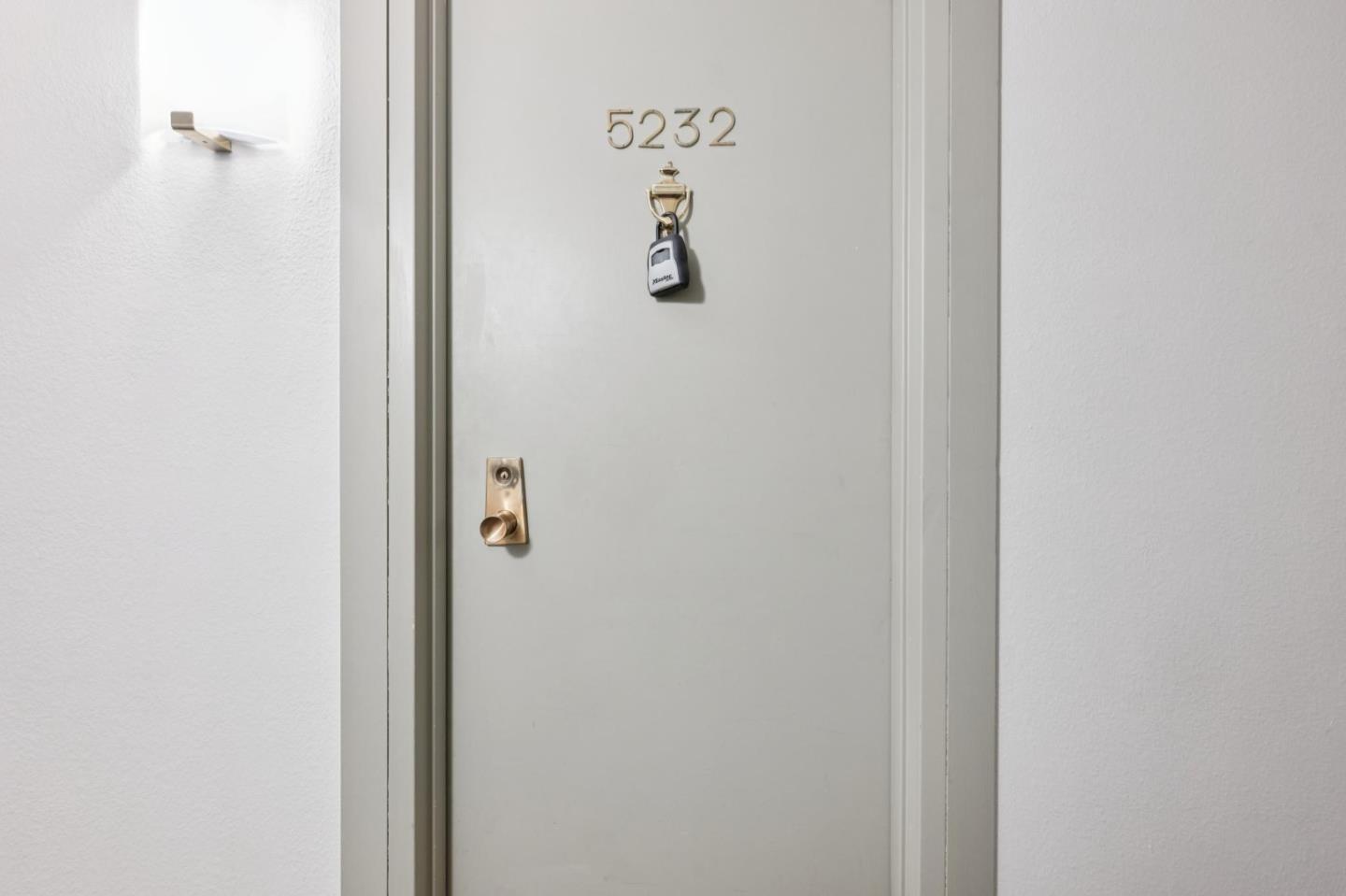 5232 Shelter Creek Lane