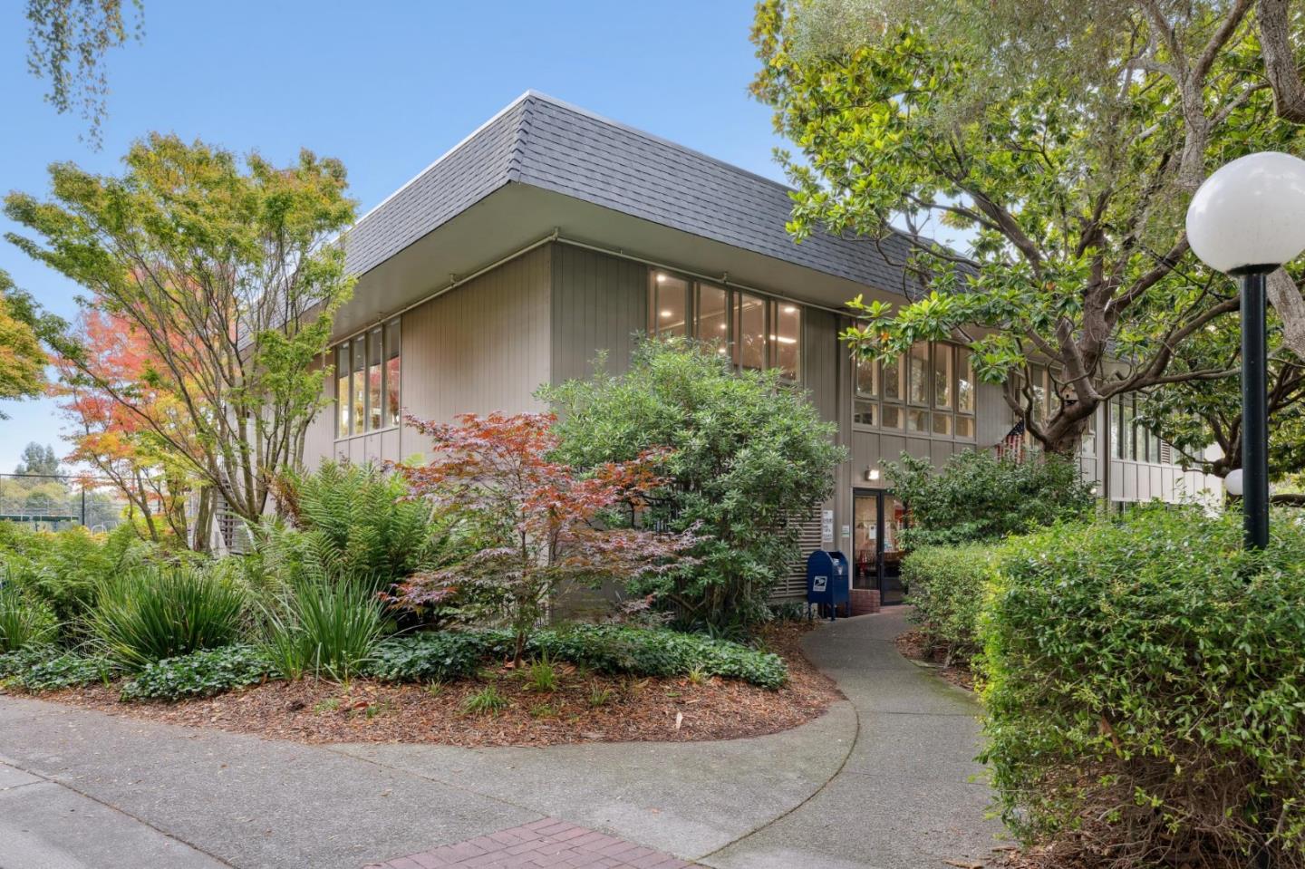 5232 Shelter Creek Lane