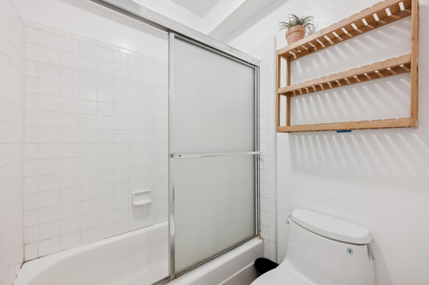 5232 Shelter Creek Lane