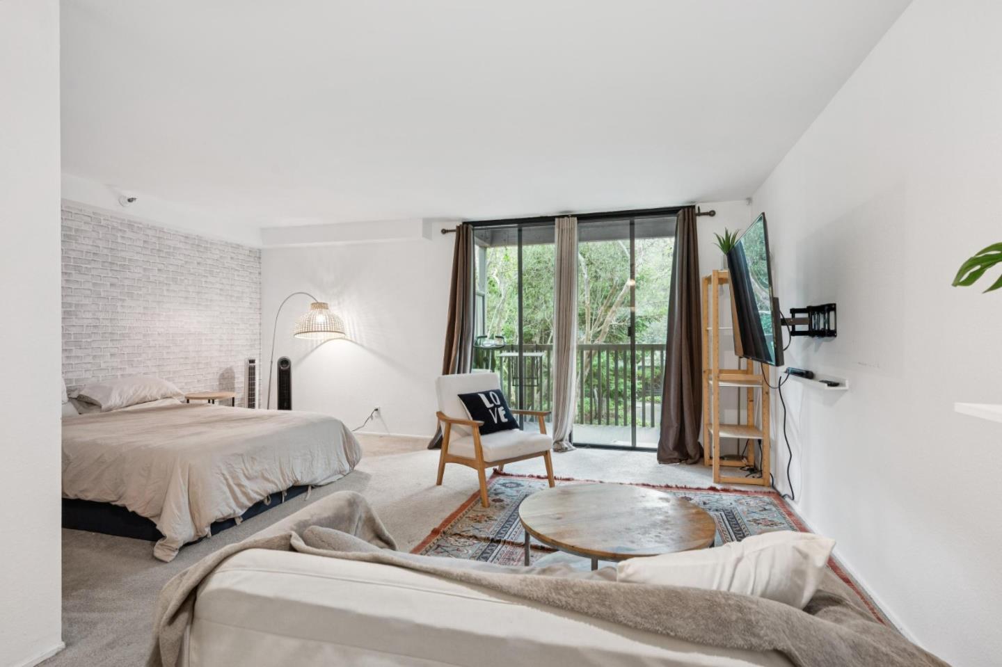 5232 Shelter Creek Lane