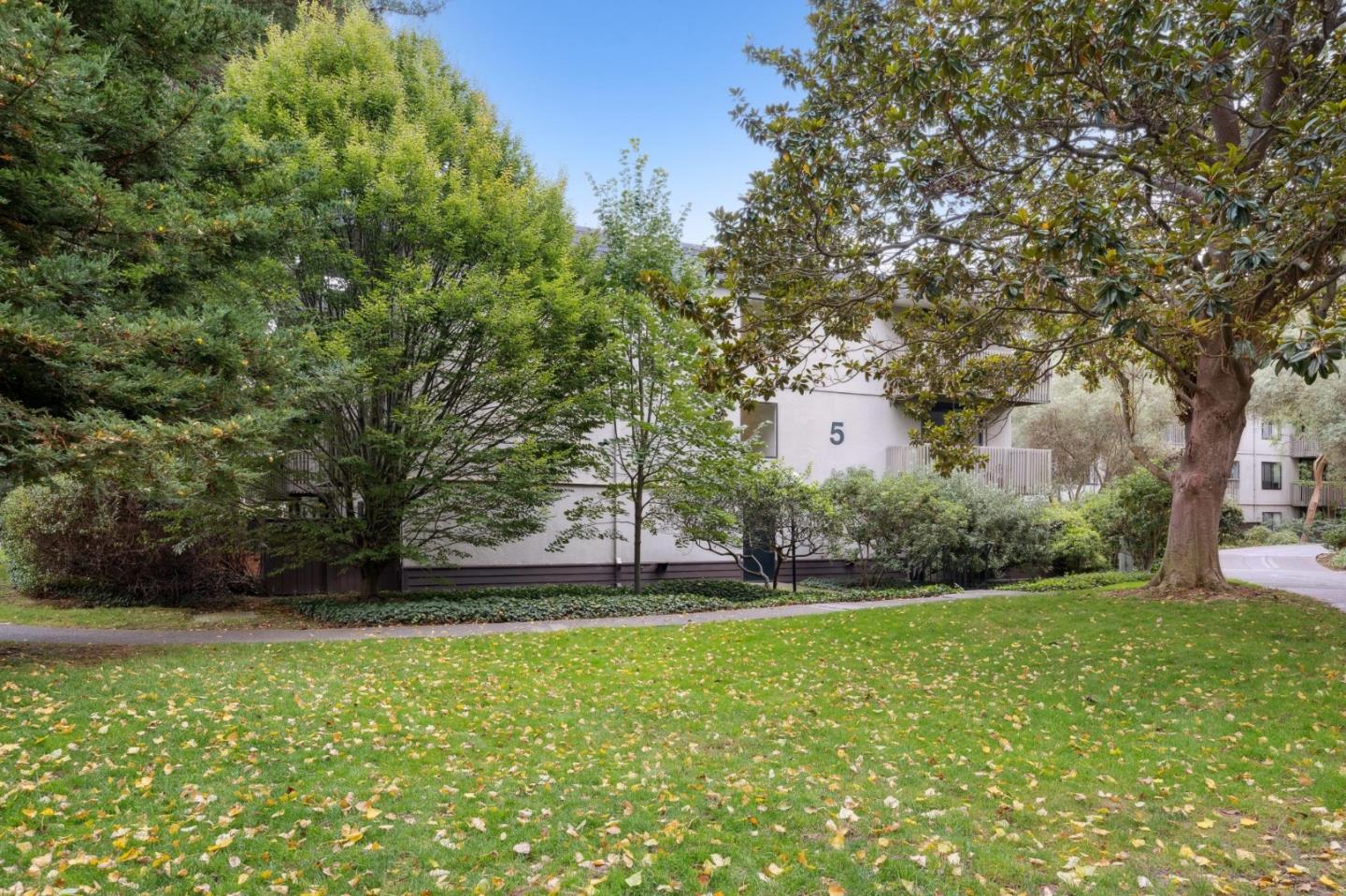 5232 Shelter Creek Lane