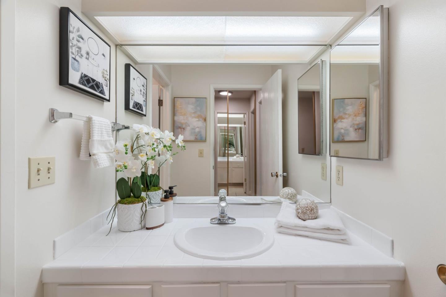 100 E Middlefield Road # 6G