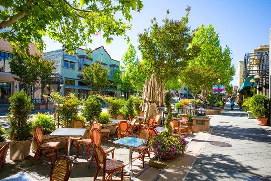 100 E Middlefield Road # 6G