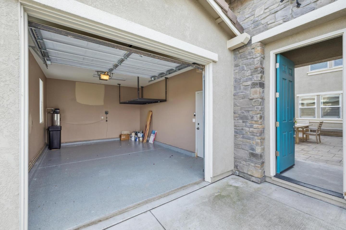 803 Sunrise Drive