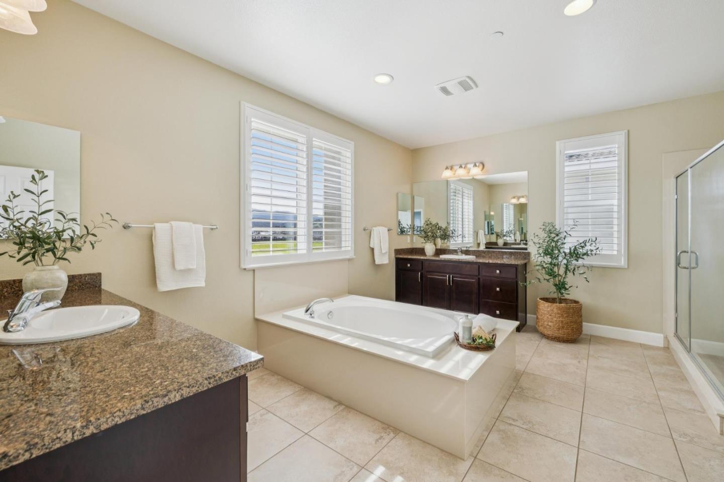 803 Sunrise Drive