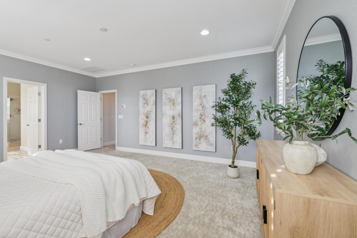 803 Sunrise Drive