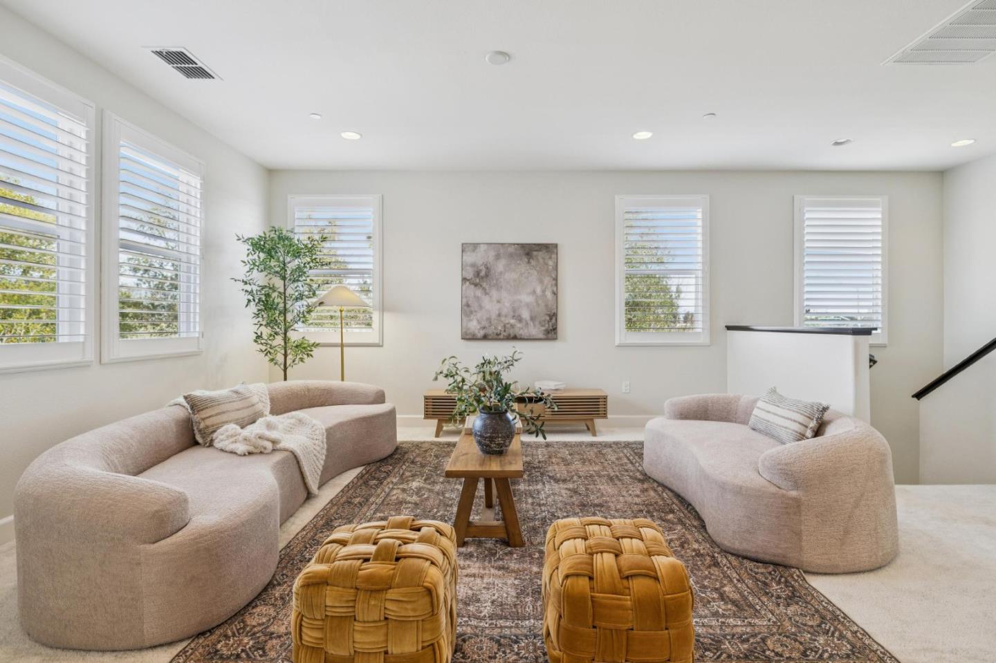 803 Sunrise Drive