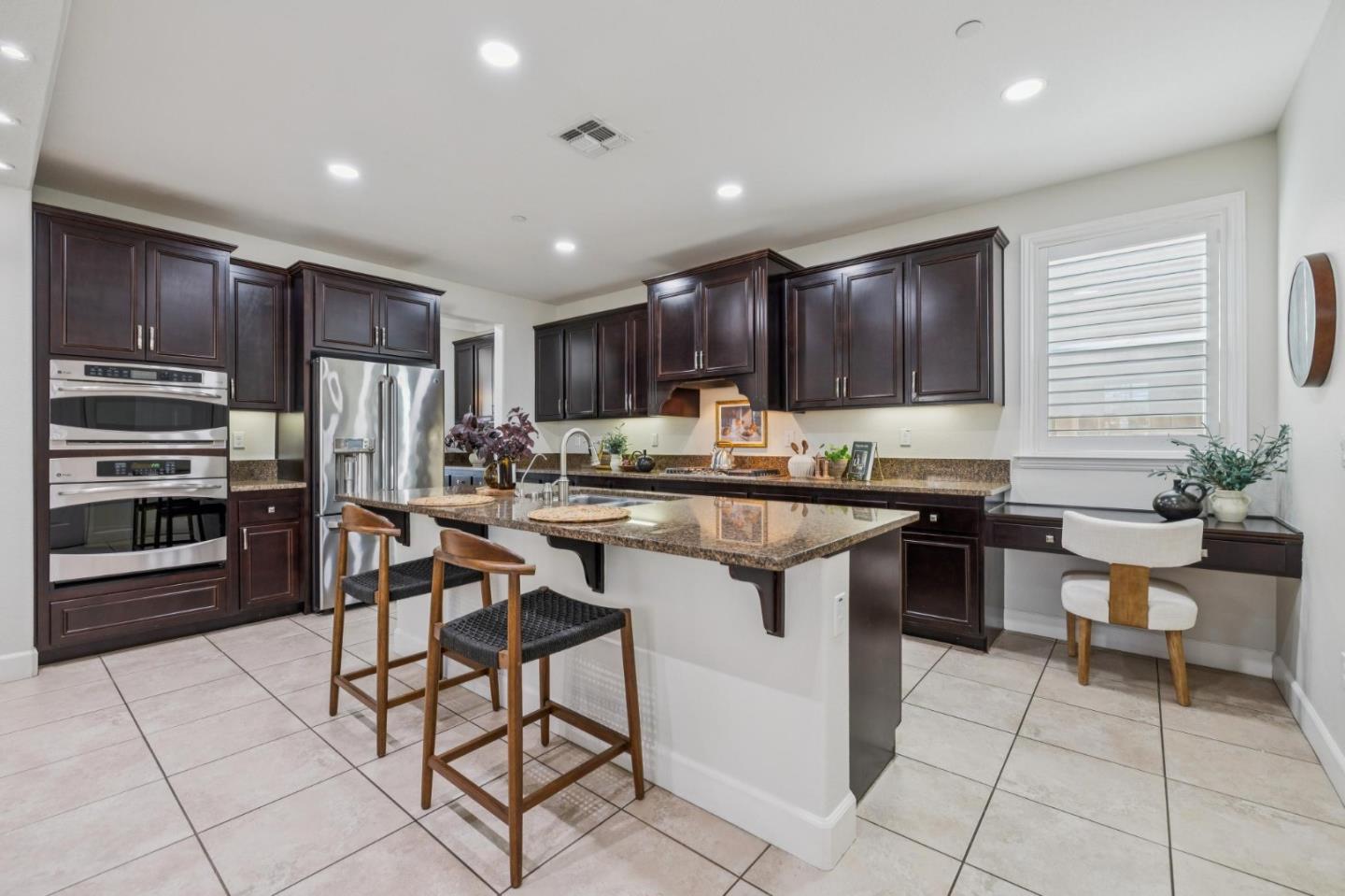 803 Sunrise Drive