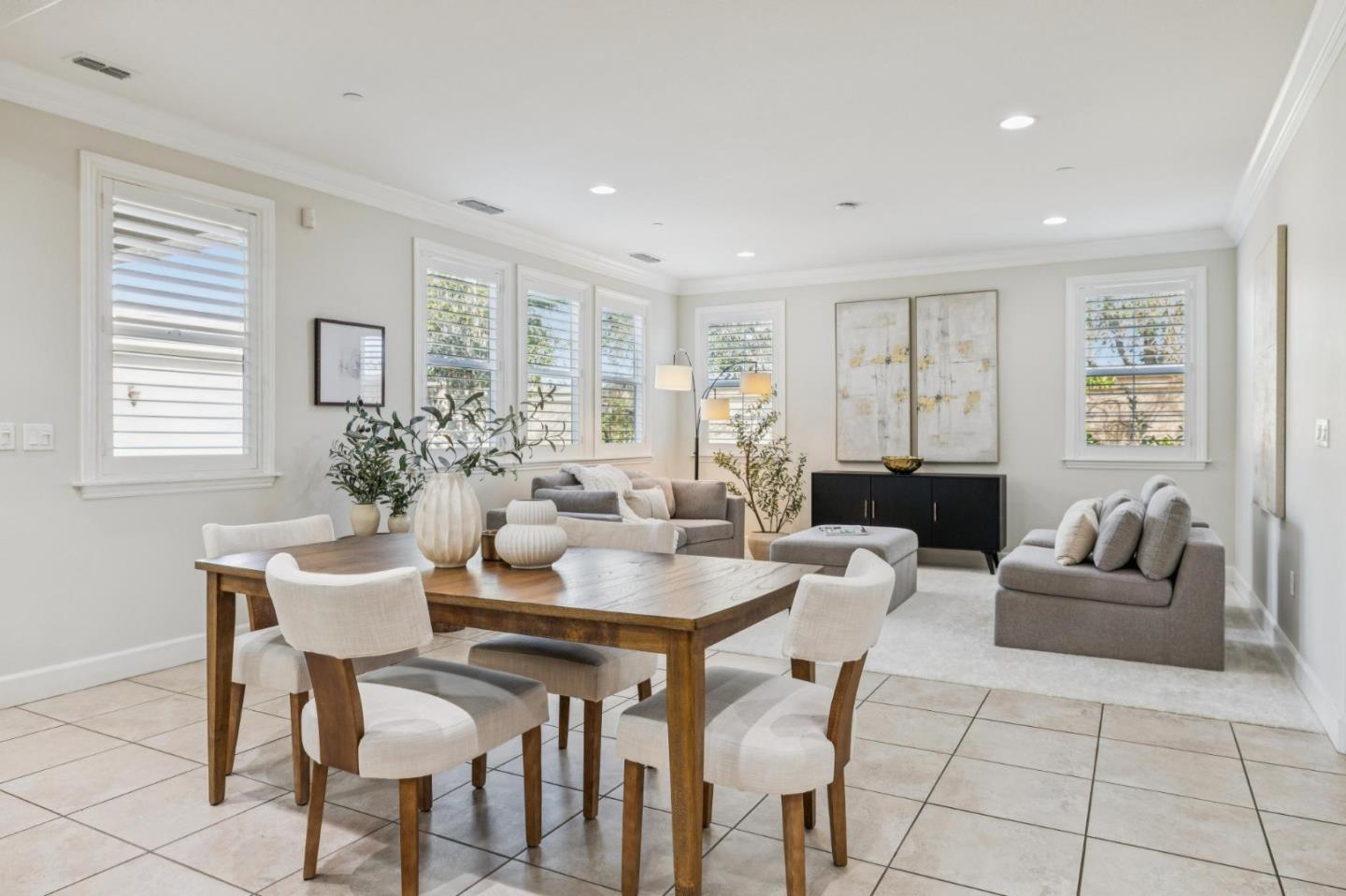803 Sunrise Drive