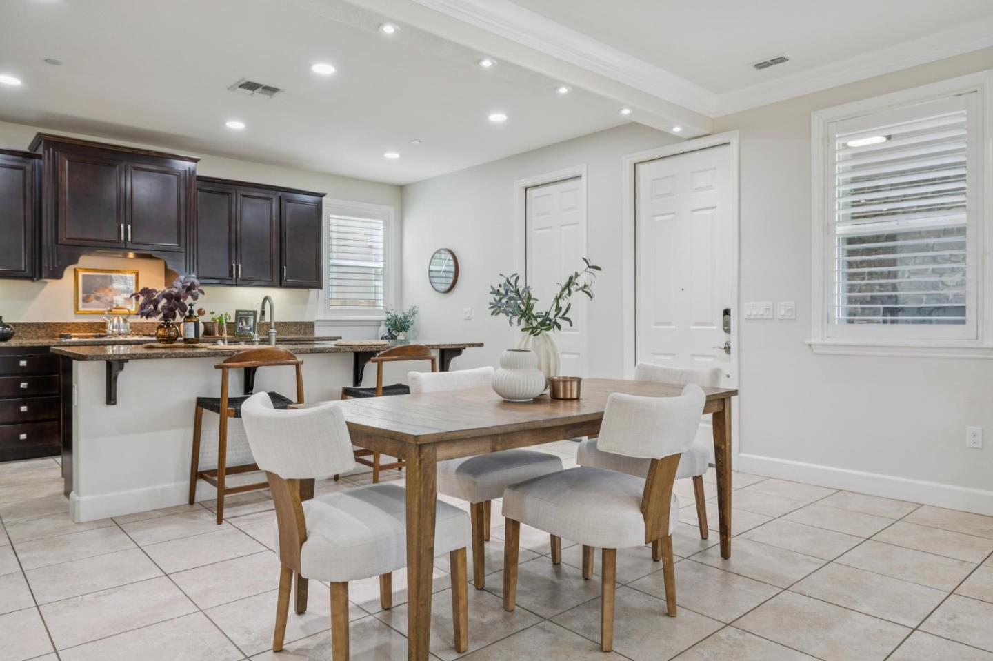 803 Sunrise Drive