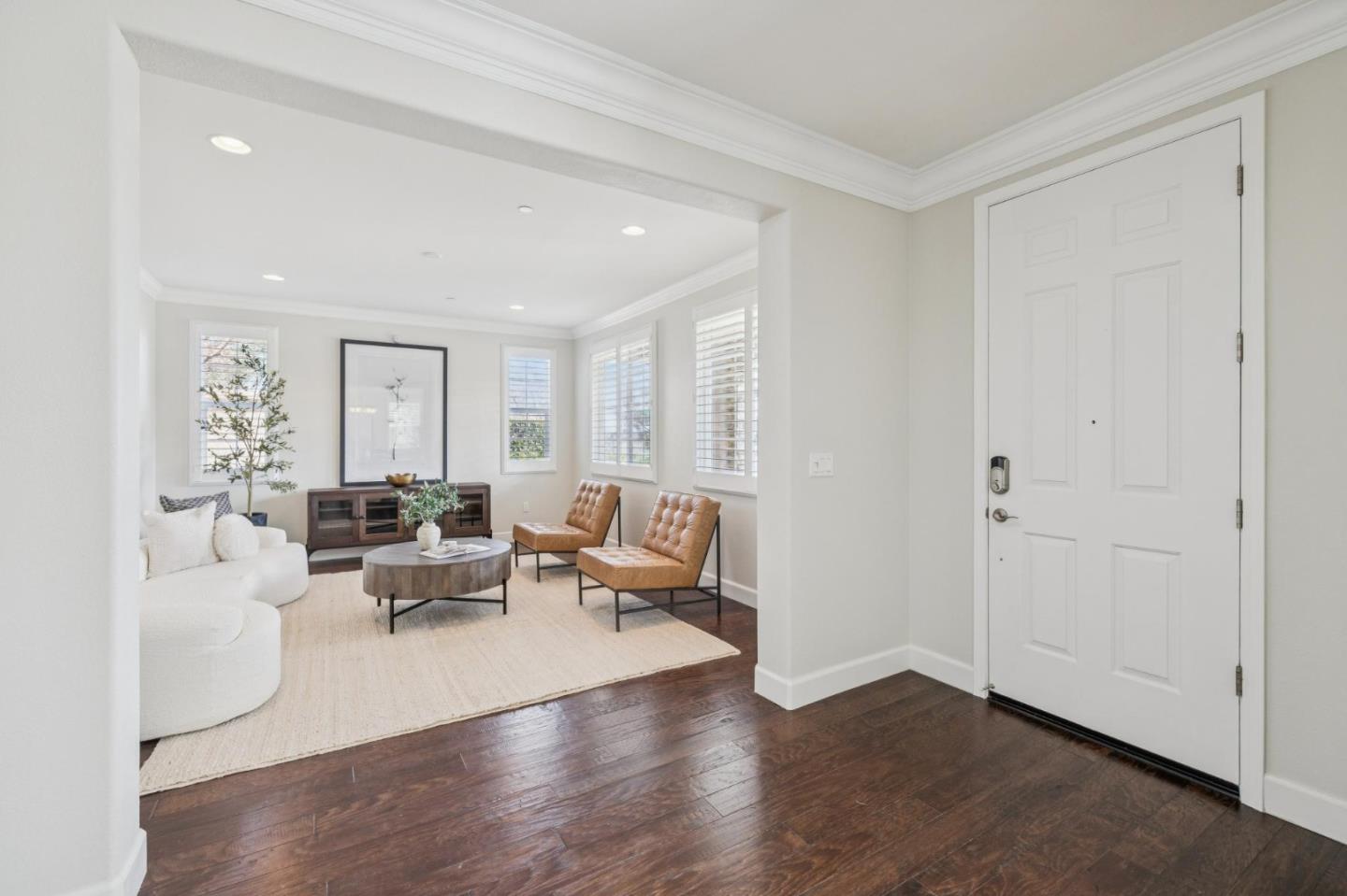 803 Sunrise Drive