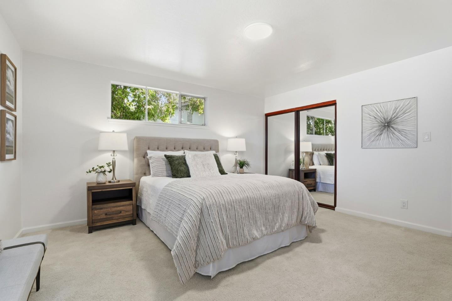 15581 Flintridge Drive