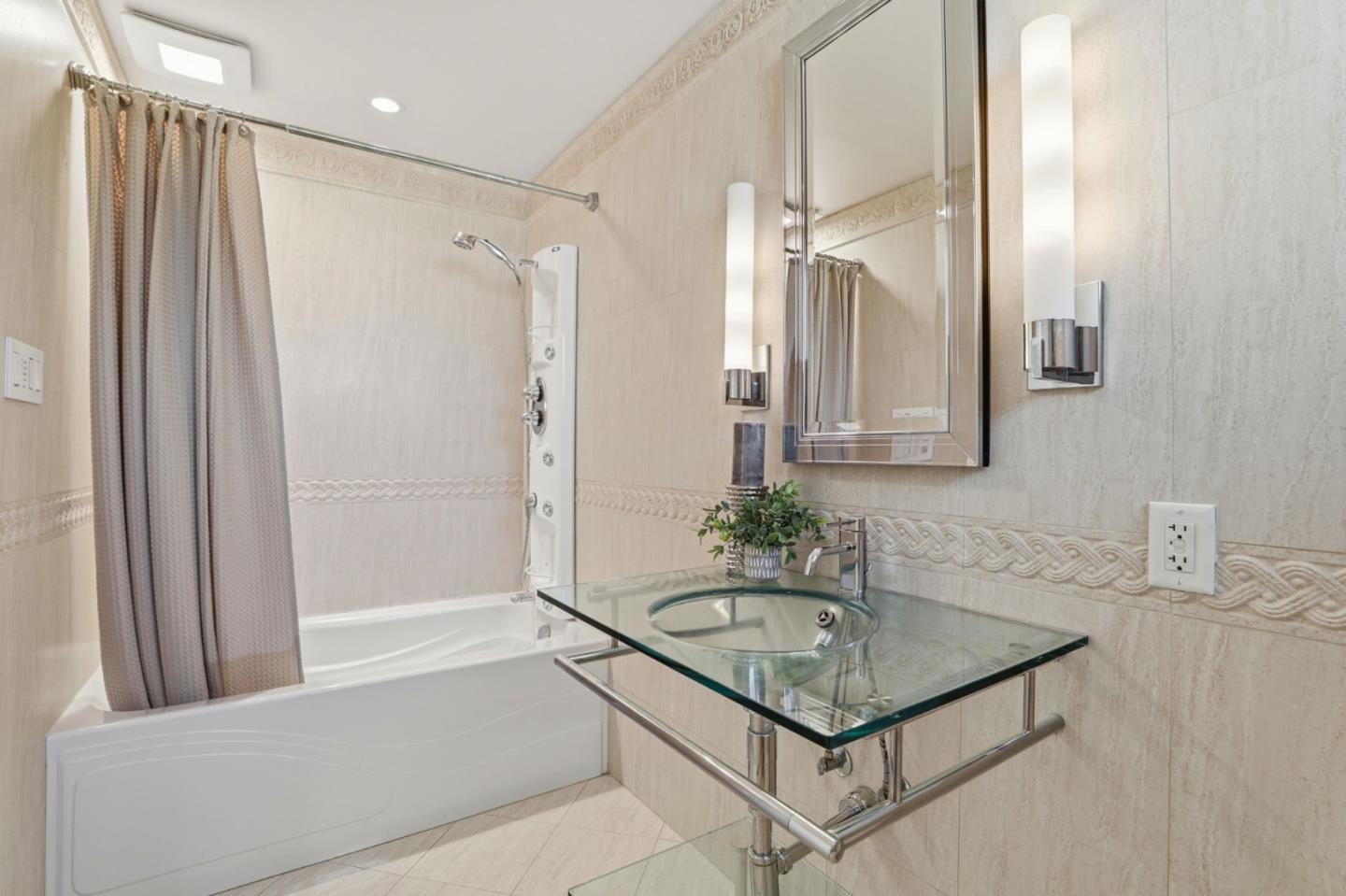 15581 Flintridge Drive