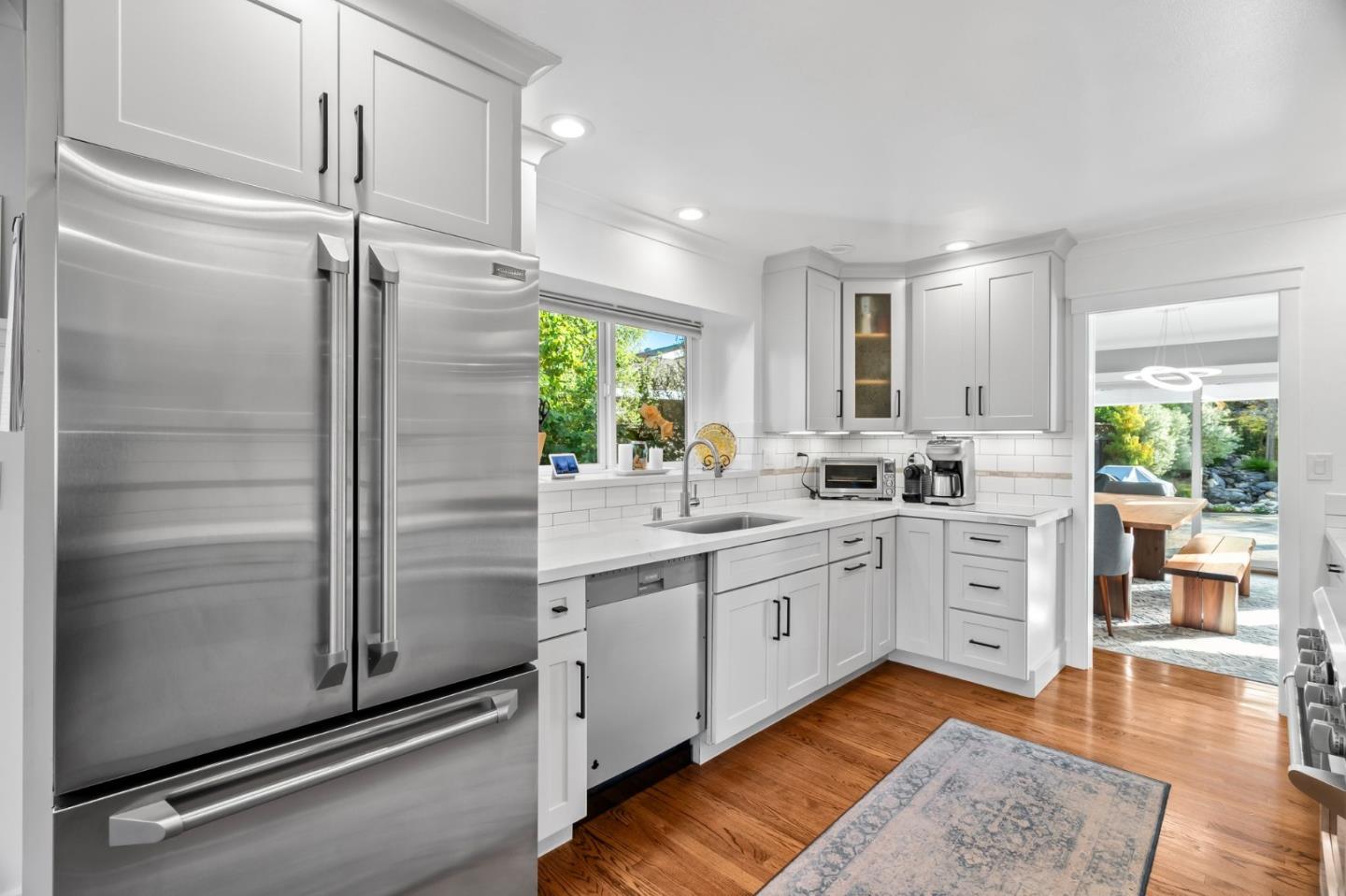 878 Miranda Green Street