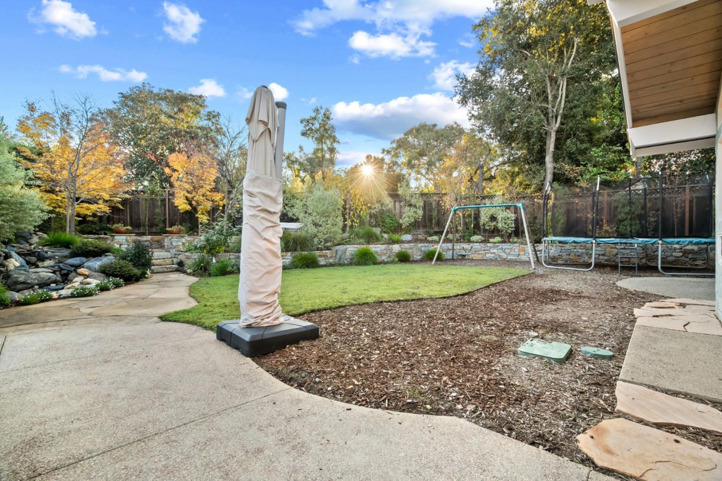 878 Miranda Green Street