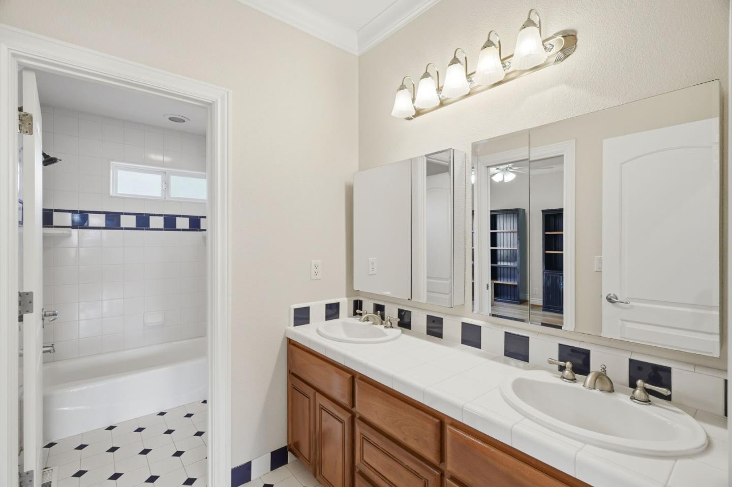 730 Lepa Court