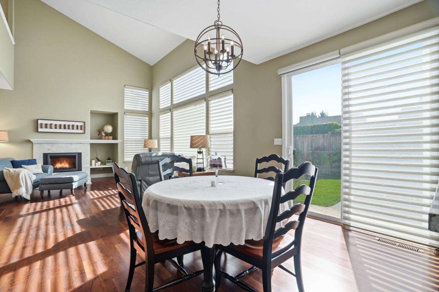 1404 Casablanca Circle