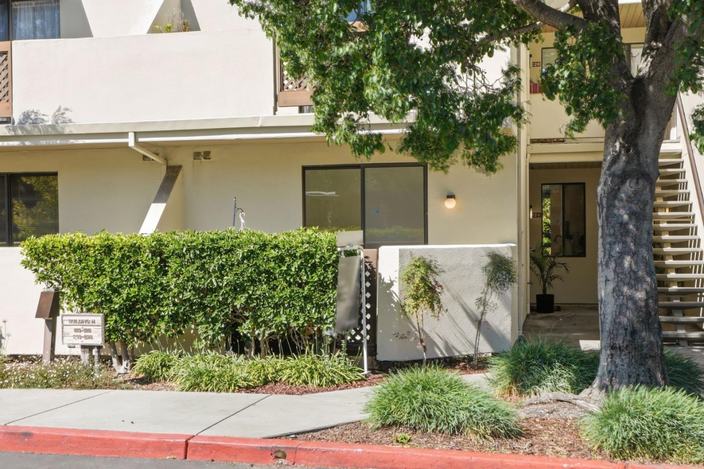 126 Shorebird Circle