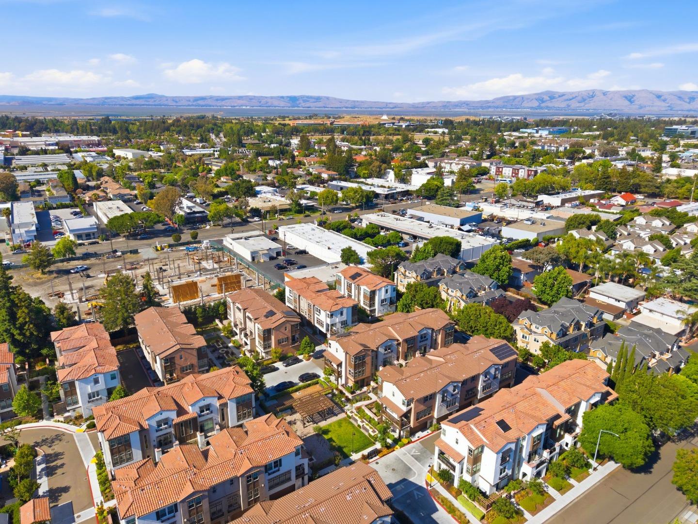 2348 Toledo Terrace