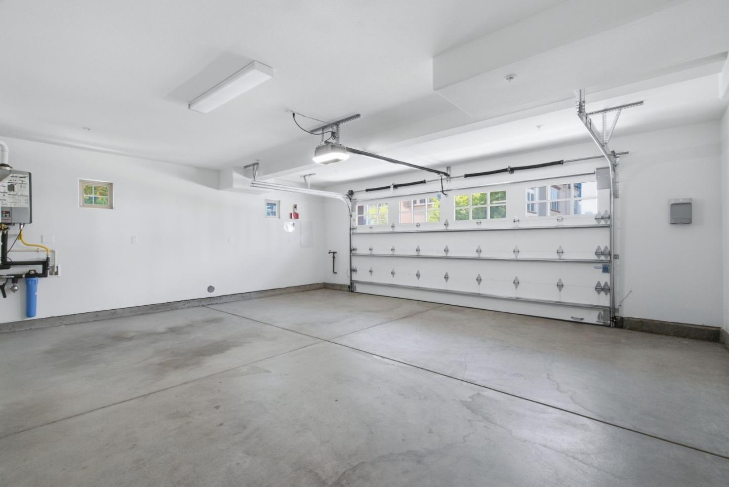 2348 Toledo Terrace