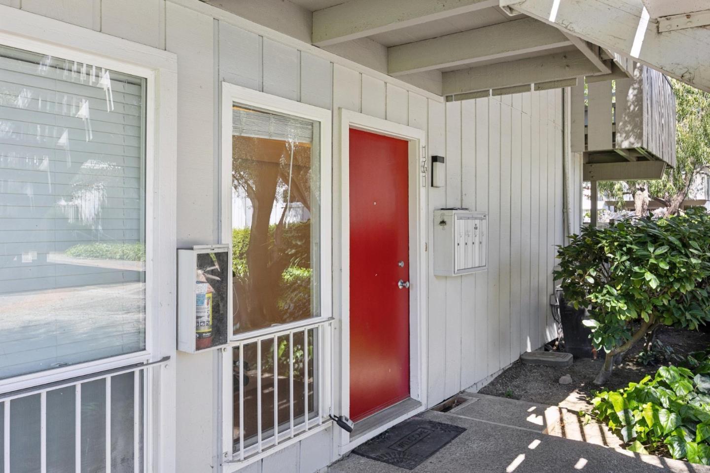 255 S Rengstorff Avenue # 161