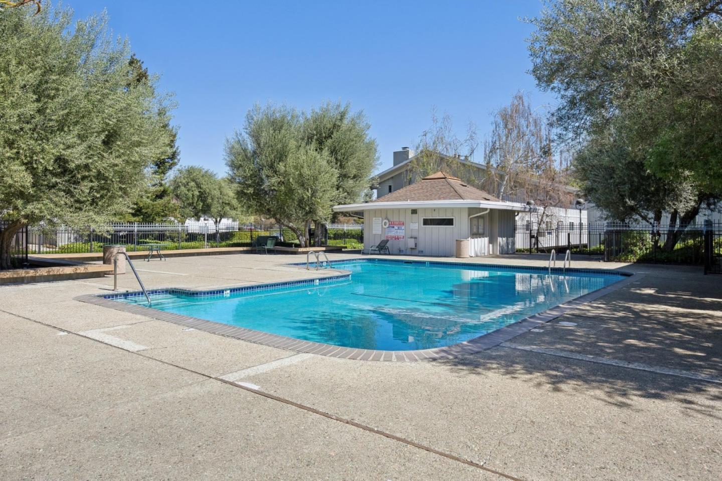 255 S Rengstorff Avenue # 161