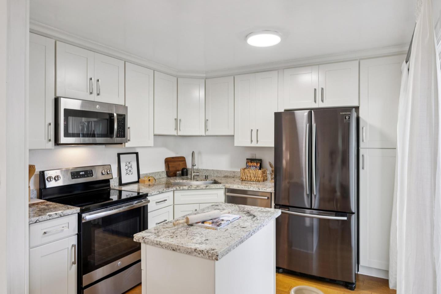 255 S Rengstorff Avenue # 161